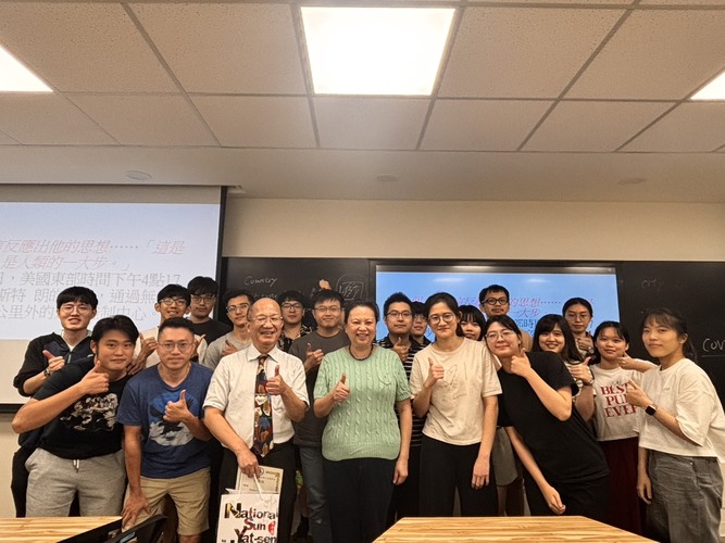 114學年第一學期習醫之道-郭仁雄主任《習醫之道‧公職醫師》圖片