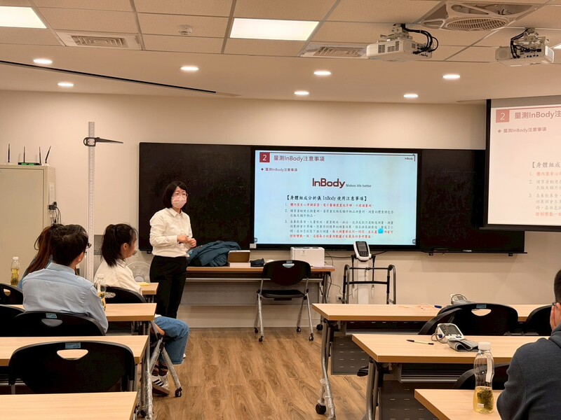 114學年度偏鄉醫療服務學習工作坊(一)-基金會篩檢解說與實作演練圖片