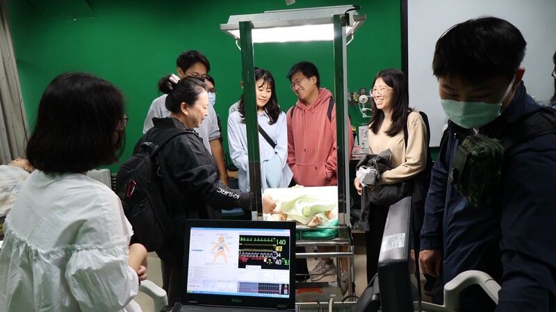 114-1 Student Visit to Kaohsiung Medical University Chung-Ho Memorial HospitalImage