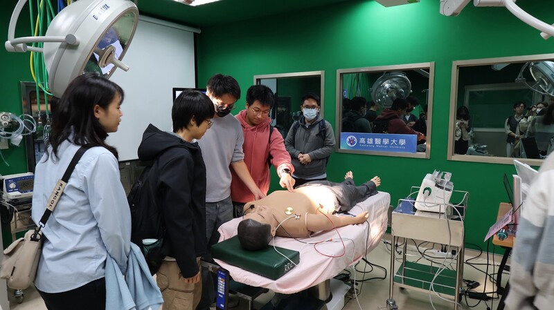 114-1 Student Visit to Kaohsiung Medical University Chung-Ho Memorial HospitalImage