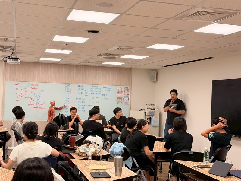 114-1學期後醫系大一學生心理輔導講座《遊戲與壓力管理》圖片