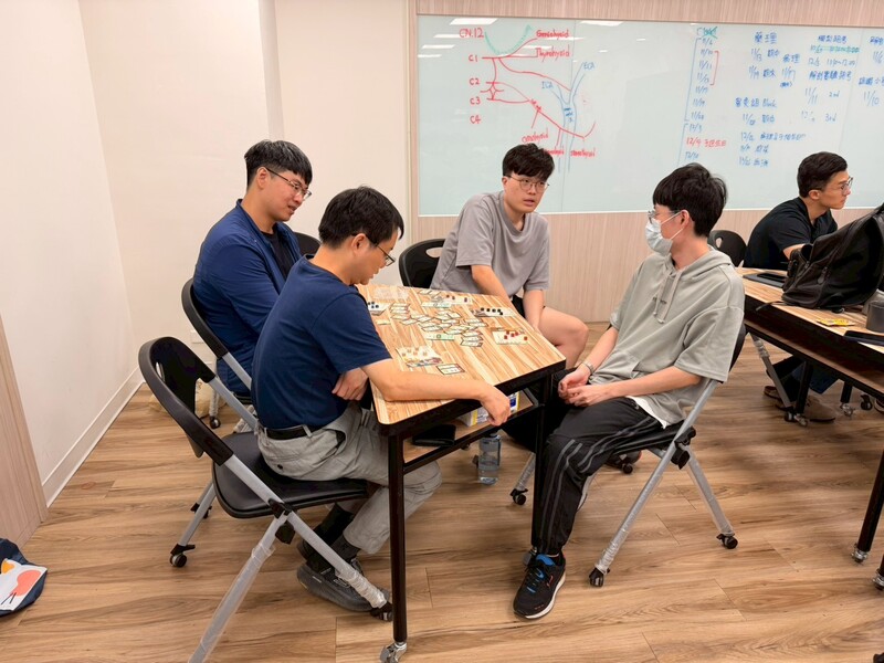 114-1學期後醫系大一學生心理輔導講座《遊戲與壓力管理》圖片