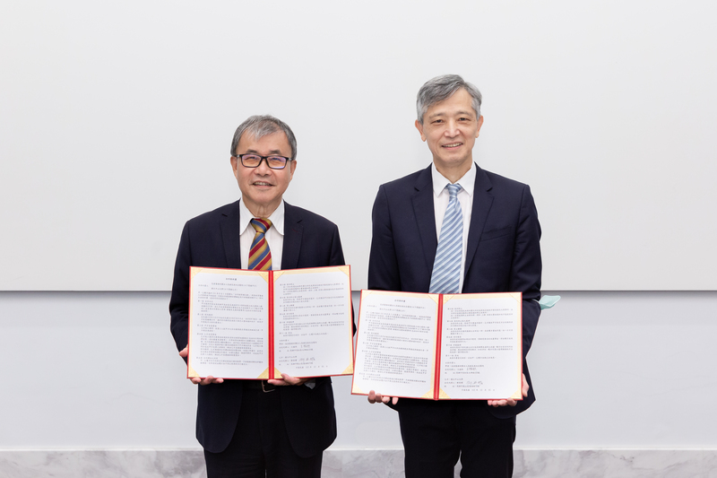 高雄長庚醫院與國立中山大學【合作建置解剖實驗室及手術模擬訓練中心】簽署儀式圖片