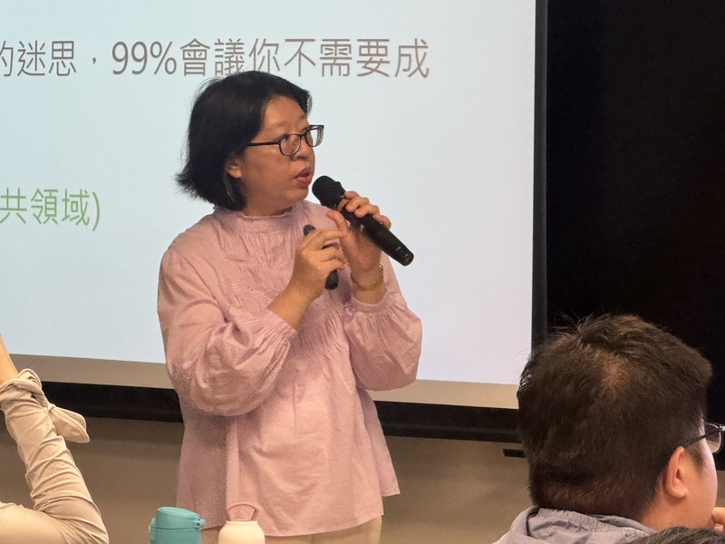 115-1學期【班級職涯座談會】溝通與表達藝術–翁巧芳講師圖片