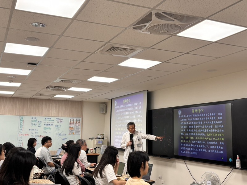 114學年第一學期習醫之道-戴嘉言副院長《20年10萬公里！原鄉送愛不中斷》圖片