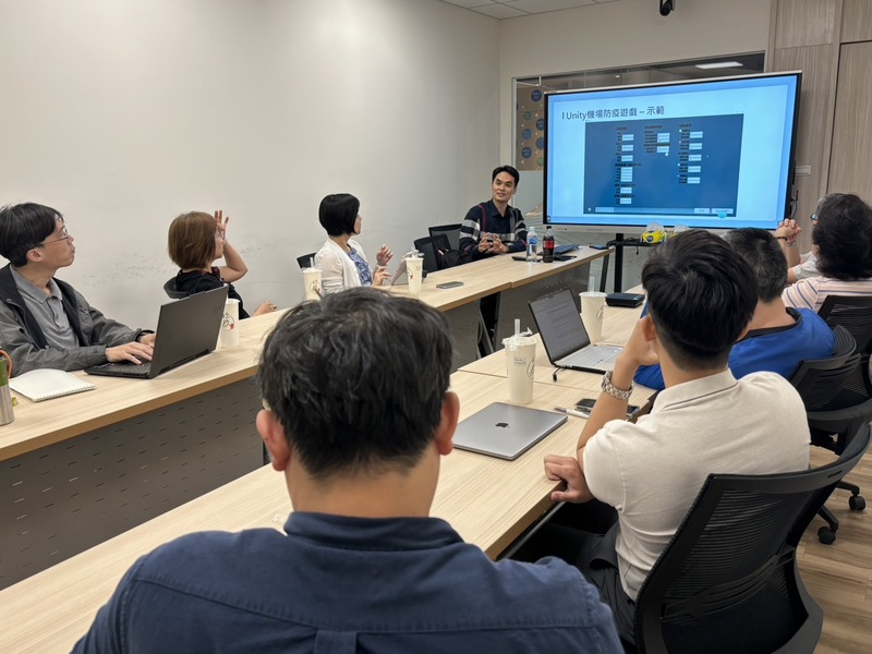 基礎教師師資培育講座-成功大學游濟華老師《創新教學的多重宇宙-設計思考融入課程設計》圖片