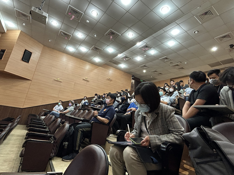 創新科技與健康照護講座–陽明交大楊智傑教授《智慧醫療發展的挑戰與契機》圖片