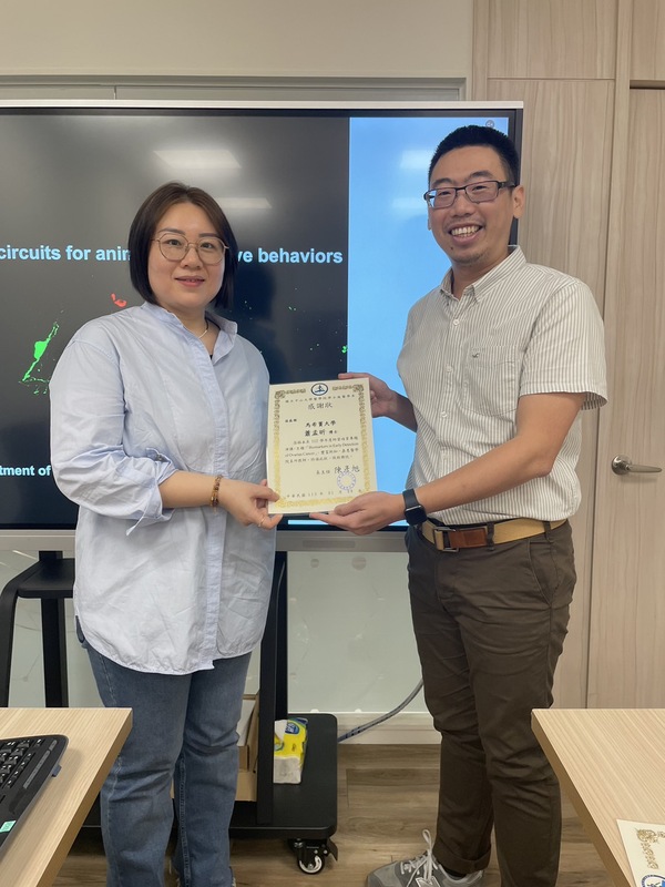 基礎教師師資培育講座-蕭孟昕博士《Biomakers in Early Detection of Varian Cancer》、周銘翊副教授《The Neural Circuits for  Animal Aggressive Bahaviors》圖片
