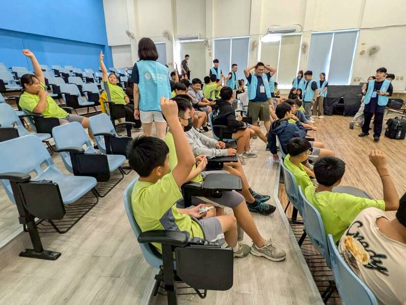 114學年後醫系大一學生馬雅各醫療團-滿洲鄉服務學習圖片